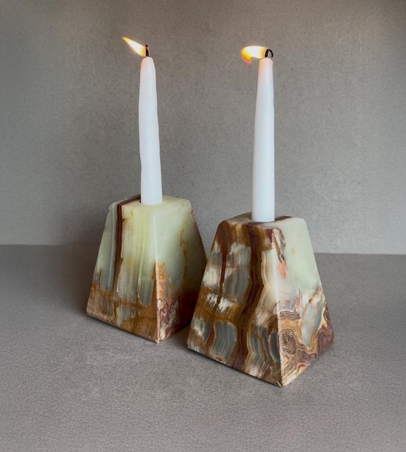 Onyx candle stands